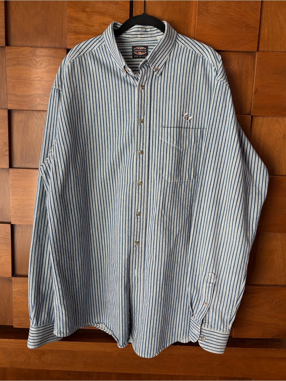Vintage Creekwood Men's Blue and White Stripe Button-Down Shirt